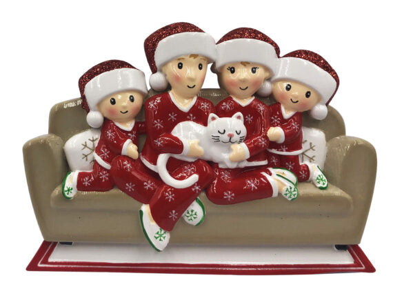 Family of 4 with Cat